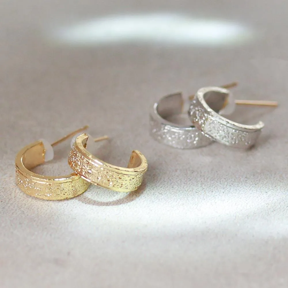 18K Gold Post Textured Flat Hoop Earrings