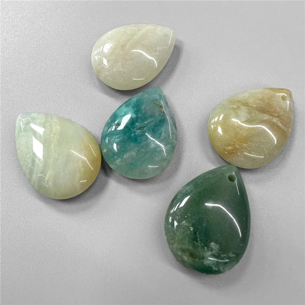 JC - Amazonite & Malachite Pendants: Gemstone drop pendants, perfect for DIY jewelry creations