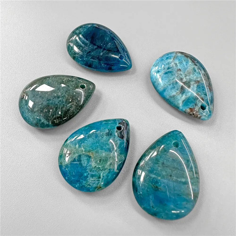 JC - Amazonite & Malachite Pendants: Gemstone drop pendants, perfect for DIY jewelry creations