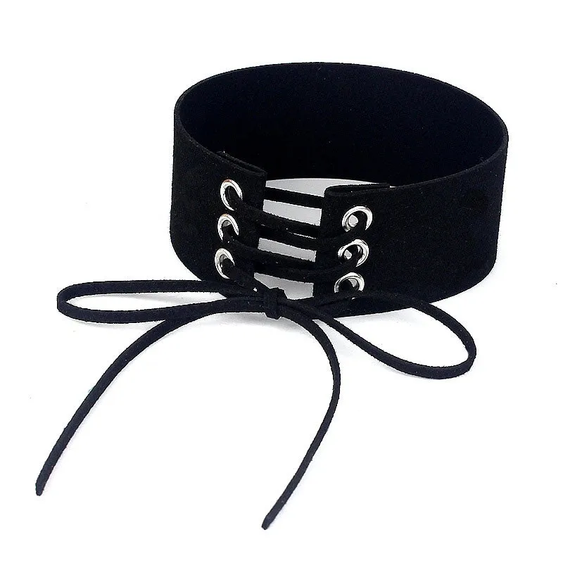 MAYTRENDS  - Lace-Up Velvet Choker