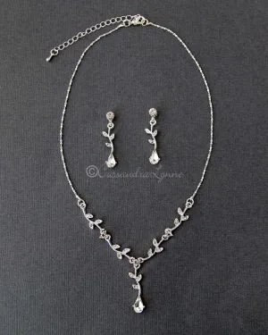 Simple Crystal Vine Necklace Set