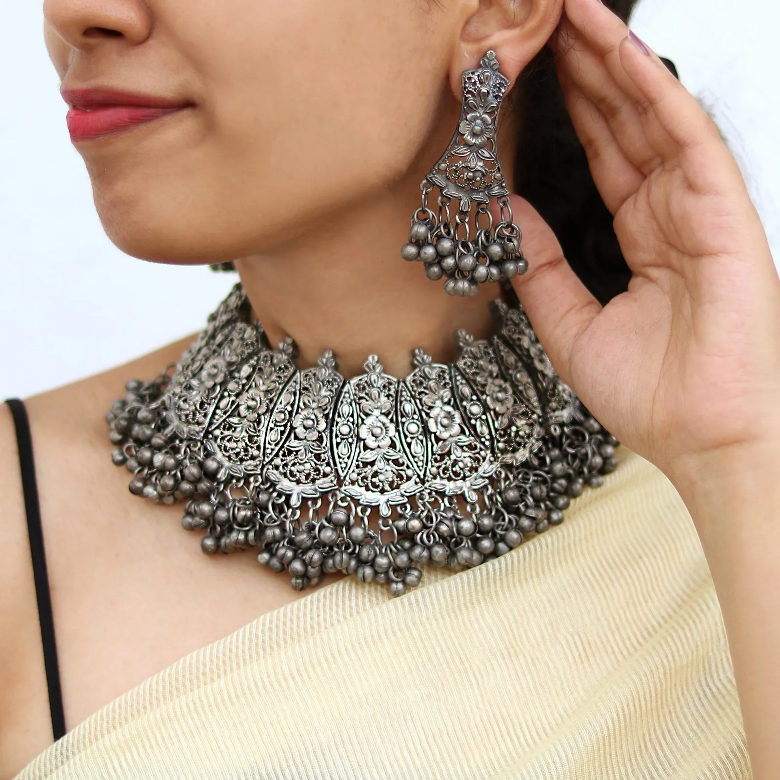 Teejh Shreejal Antique Silver Oxidised Necklace Set