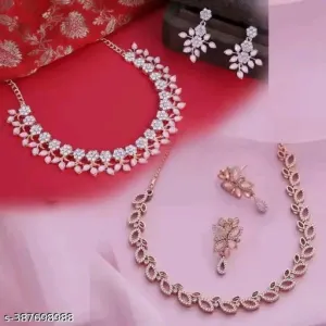 Twinkling Chic Gold-Plated Jewellery Set with Cubic Zirconia